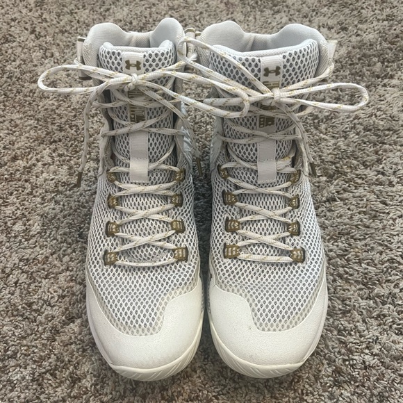 Women’s volleyball shoes 
Under Armour size 10
High top— white and gold - Picture 1 of 6